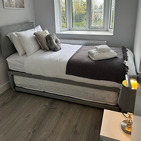 Airbnb Cleaner UK